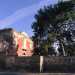 ... villa Giustiniani, la masseria pi vicina al centro di Bari: si tratta di un edificio ottocentesco rimasto abbandonato per decenni e che nasconde al suo interno un ipogeo medievale
